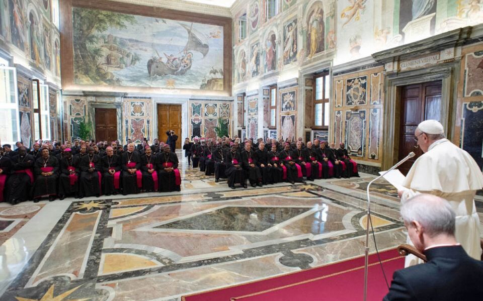 20180910T0808-175-CNS-POPE-BISHOPS-MISSIONS c