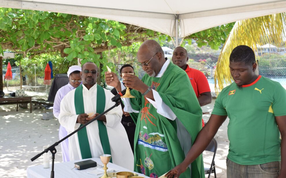 52863990_10156883777000851_4440157716253507584_o