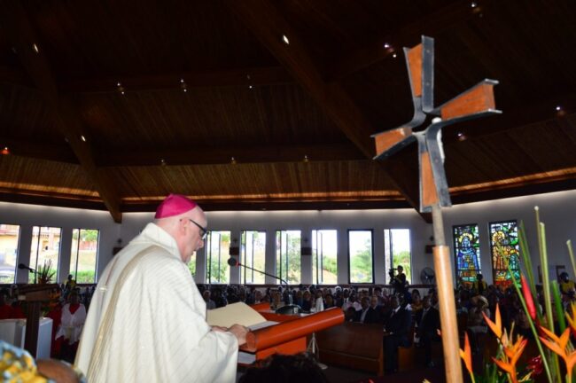 Bishop-Llanos-Antigua-church-1024×681