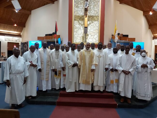 283653040_577507703893886_5014369020860837818_n (1)