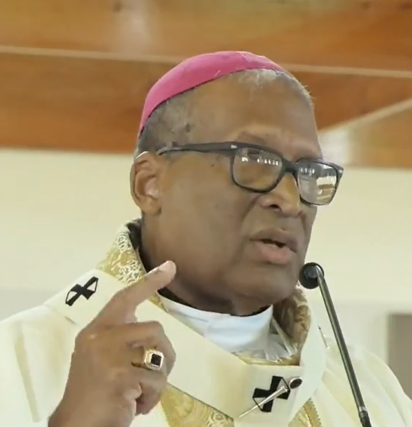 Be thankful, Archbishop tells graduating students