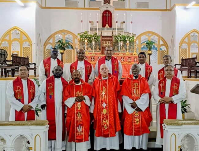 clergy-with-bp-alleyne-1024×778