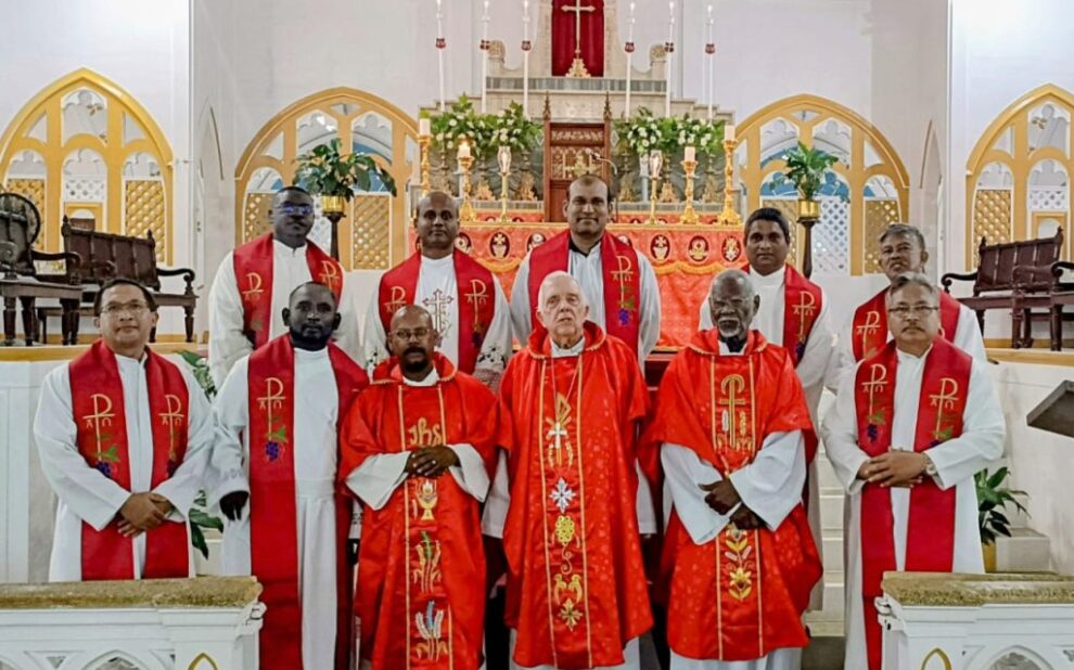 clergy-with-bp-alleyne-1024×778