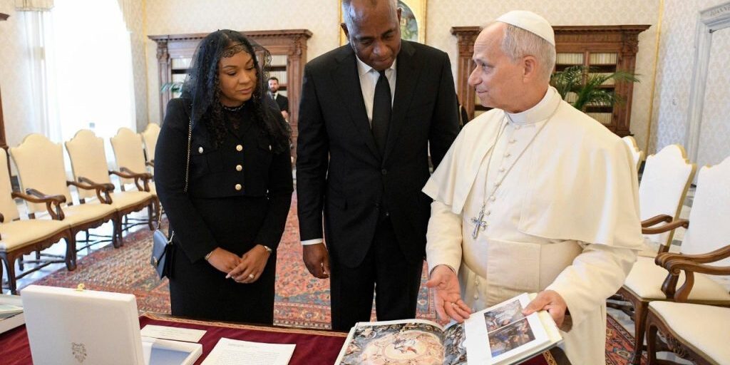dom-pm-and-pope-1024×675
